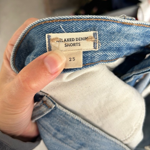 Madewell denim shorts - Picture 3 of 3
